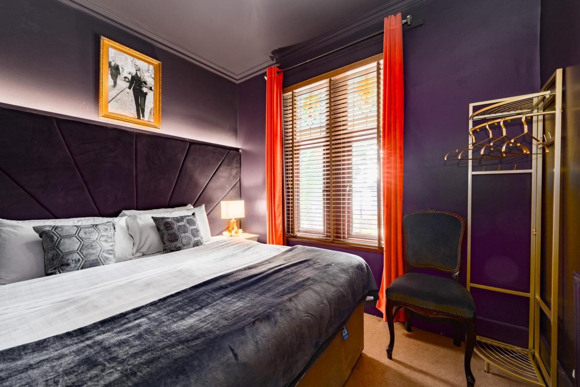 City Retreat, Spacious 4 Bed House, Games Room, Parking, Hot Tub & Bbq Cardiff Exteriör bild